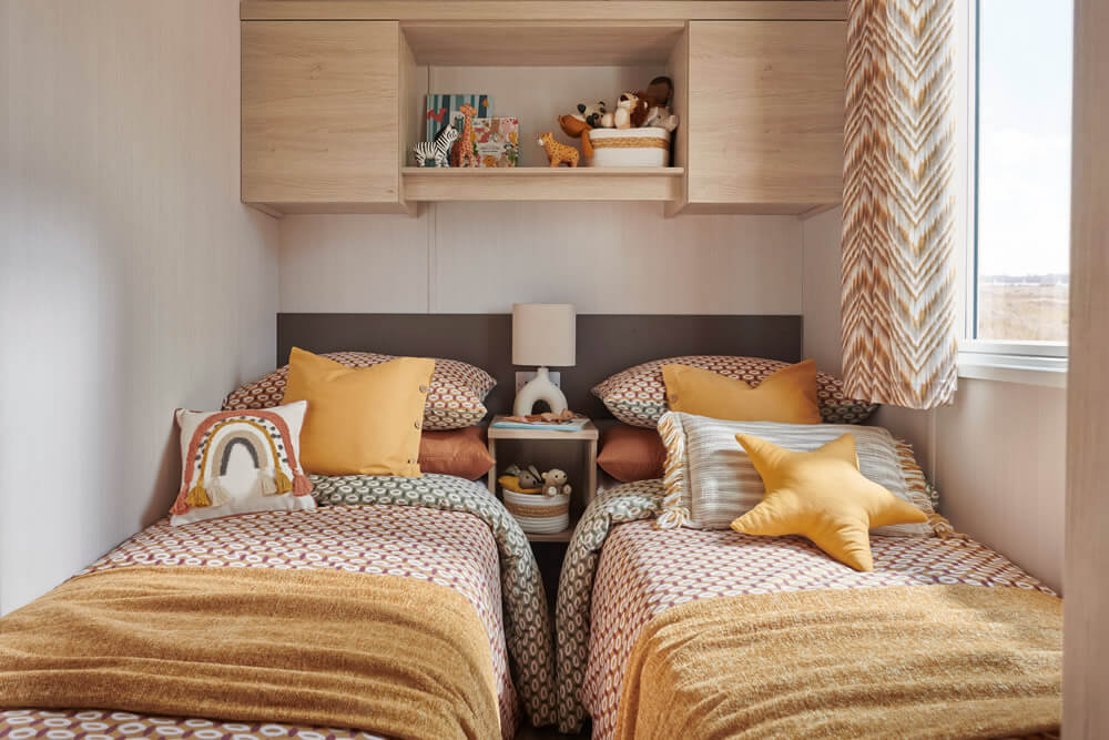 loire_twin_bedroom